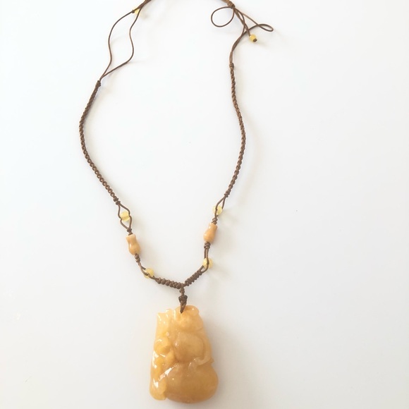 Jade Stone Necklace for prosperity - Picture 2 of 9